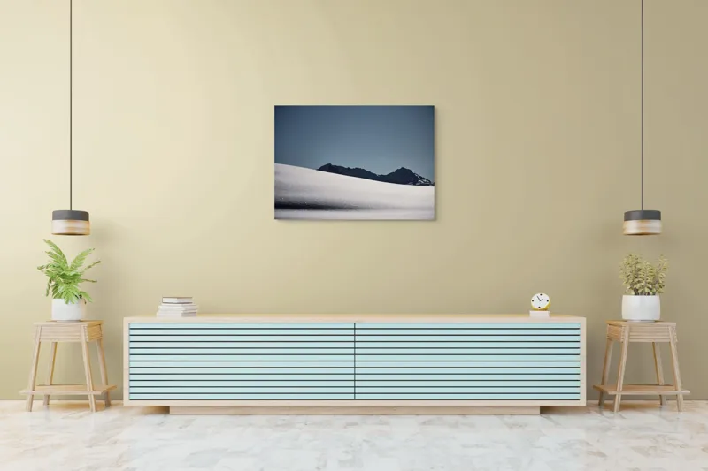 Tablou Canvas, "Liniște albă în munții îndepărtați", Zăpadă, Munte, Cer, Strălucire, Tranquilitate., 100 x 70 cm – poza 4