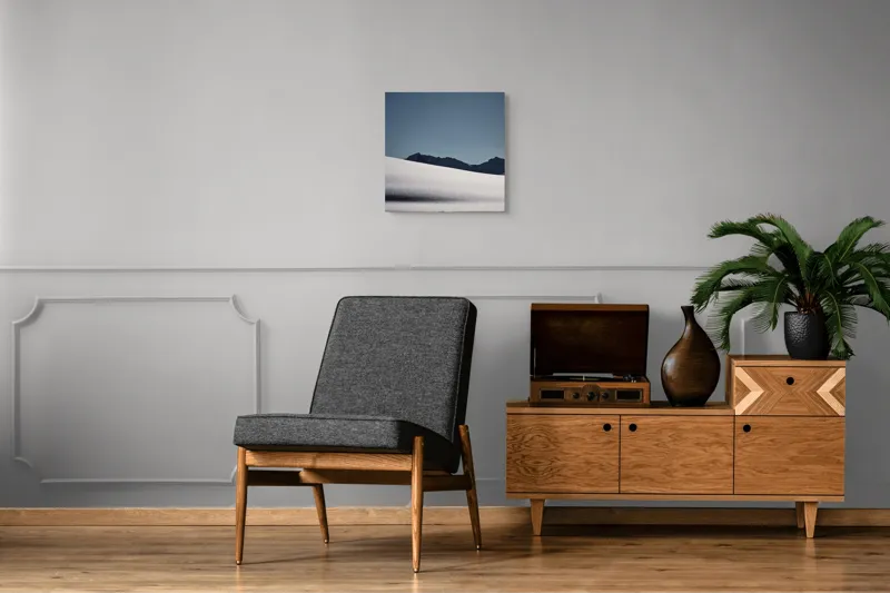 Tablou Canvas, "Liniște albă în munții îndepărtați", Zăpadă, Munte, Cer, Strălucire, Tranquilitate., 50 x 50 cm – poza 6