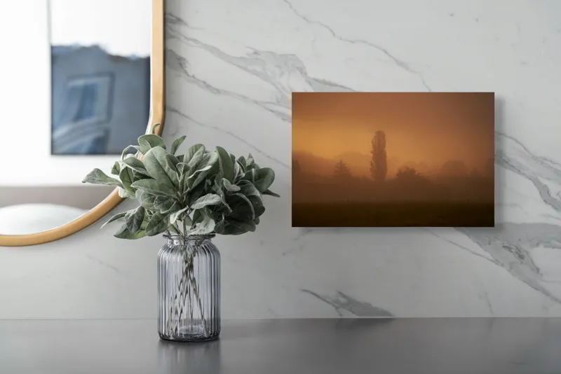 Tablou Canvas, "Tainele dimineții învăluite în ceață", Ceață, Apus, Siluete, Mister, Liniște, Natură, Copaci, Vise, Amurg, Peisaj, 39 x 26 cm – poza 5