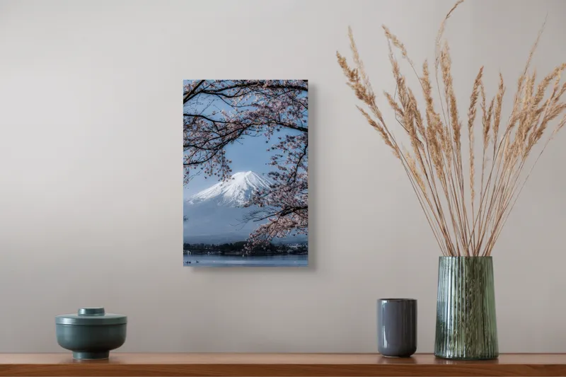 Tablou Canvas, "Muntele Fuji primăvara înflorită", Mont, Cireși, Cer, Apa, Barcă, Scoarță, Zăpadă, Primăvară, Peisaj, Natură, 26 x 39 cm – poza 5