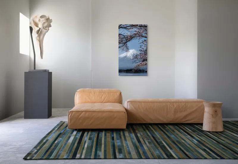 Tablou Canvas, "Muntele Fuji primăvara înflorită", Mont, Cireși, Cer, Apa, Barcă, Scoarță, Zăpadă, Primăvară, Peisaj, Natură, 50 x 90 cm – poza 5