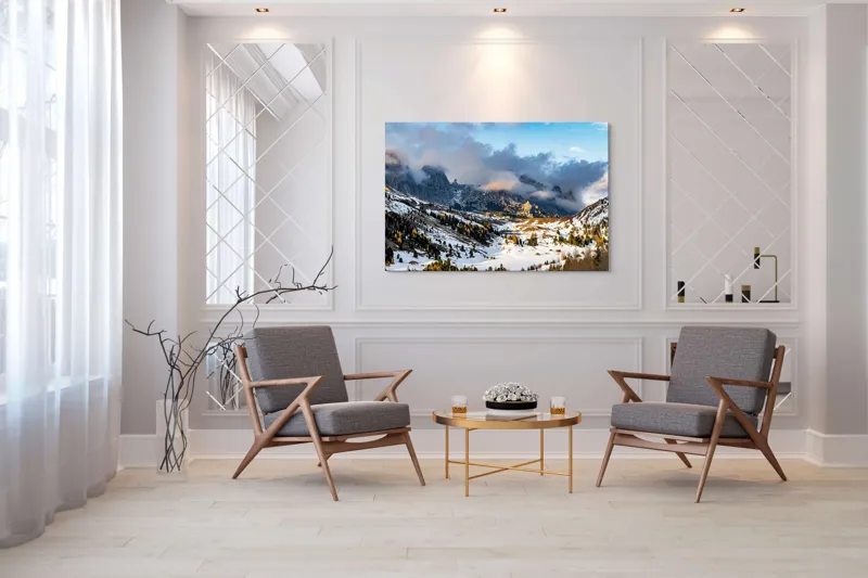 Tablou Canvas, "Norii ascund munții înzăpeziți", Munți, Ceață, Zăpadă, Cer, Peisaj, Pădure, Roci, Apus, 150 x 100 cm – poza 7