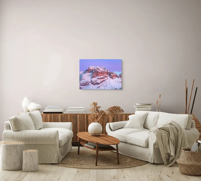 Tablou Canvas, "Răsfăț albastru pe crestele munților", Munte, Zăpadă, Apus, Cer, Roz, Stânci, Peisaj, Liniște, Frumusețe, Natură, 70 x 50 cm – poza 6