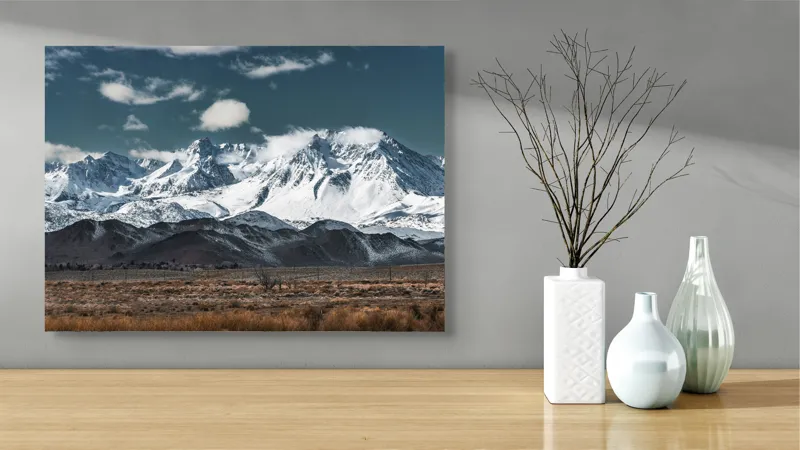 Tablou Canvas, "Vârfuri înzăpezite sub cer senin", Majestuoase, Montane, Zăpadă, Nori, Tranquil, Peisaj, Natură, Vârfuri, 70 x 50 cm – poza 3