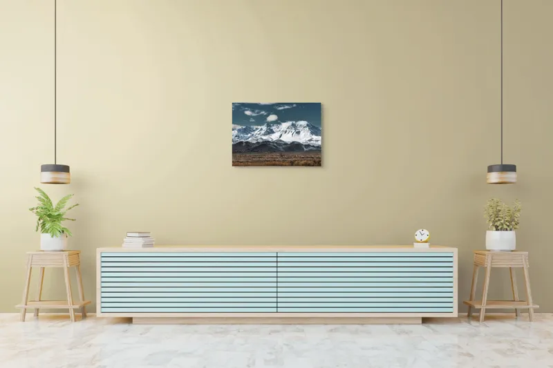 Tablou Canvas, "Vârfuri înzăpezite sub cer senin", Majestuoase, Montane, Zăpadă, Nori, Tranquil, Peisaj, Natură, Vârfuri, 70 x 50 cm – poza 7