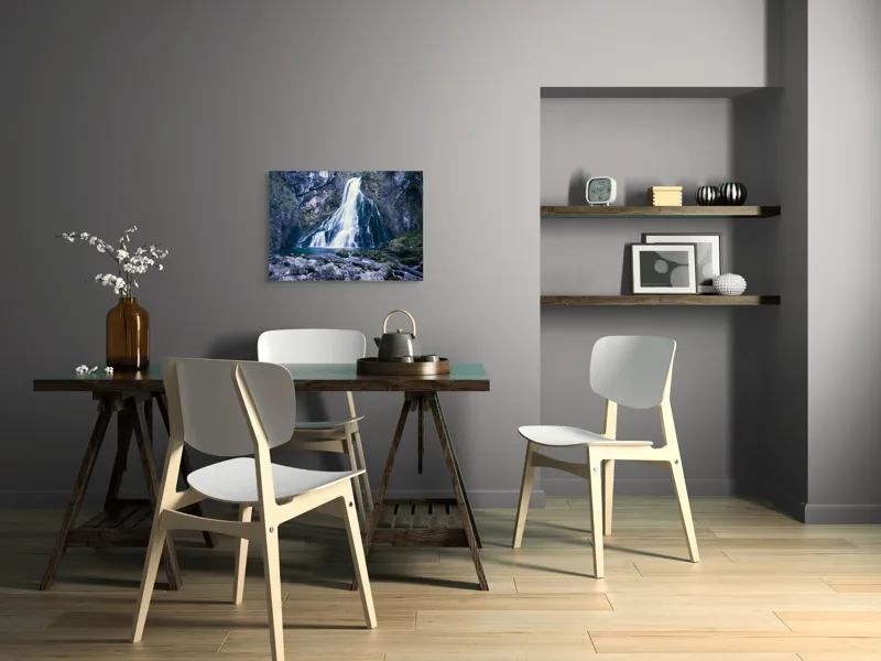 Tablou Canvas, "Cascadă încântătoare în inima muntelui", Cascadă, Roci, Apă, Vegetație, Natură, Munți, Licheni, Frumusețe, Răcoritor, Pădure., 70 x 50 cm – poza 5