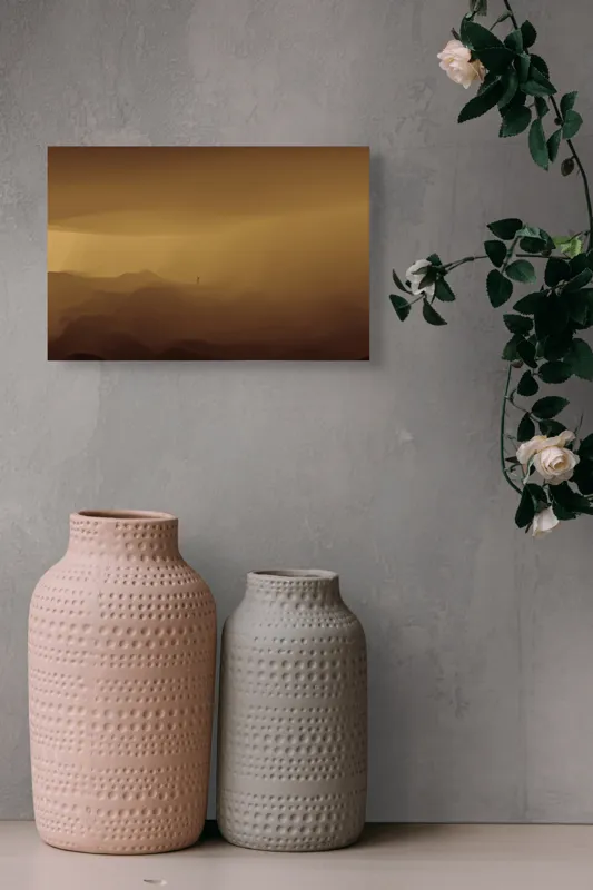 Tablou Canvas, "Solitudinea călătorului în deșertul infinit", Deșert, Solitudine, Siluetă, Ceață, Armonie, Liniște, Monocrom, Văluri, Mister, Peisaj, 39 x 26 cm – poza 4