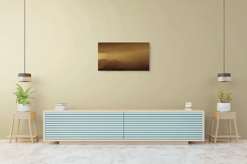 Tablou Canvas, "Solitudinea călătorului în deșertul infinit", Deșert, Solitudine, Siluetă, Ceață, Armonie, Liniște, Monocrom, Văluri, Mister, Peisaj, 90 x 50 cm – poza 5