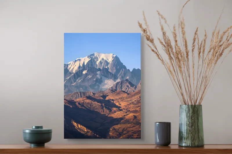Tablou Canvas, "Inegalabila splendoare a munților în zori", Măreție, Grandeur, Munți, Albastru, Zăpadă, Contrast, Natură, Întindere, Timp, Peisaj, 39 x 54 cm – poza 3