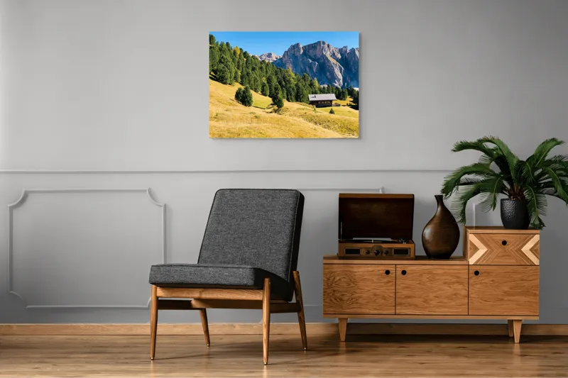 Tablou Canvas, "Cabana liniștită la poalele muntelui", Pădure, Cabana, Munți, Cer, Peisaj, Natură, Dealuri, Verdeață, Liniște, Împăcare, 100 x 70 cm – poza 8