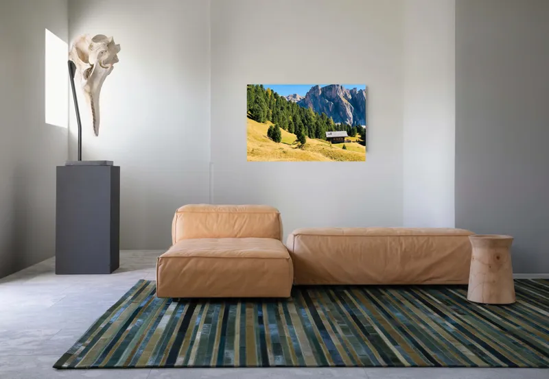 Tablou Canvas, "Cabana liniștită la poalele muntelui", Pădure, Cabana, Munți, Cer, Peisaj, Natură, Dealuri, Verdeață, Liniște, Împăcare, 90 x 50 cm – poza 8
