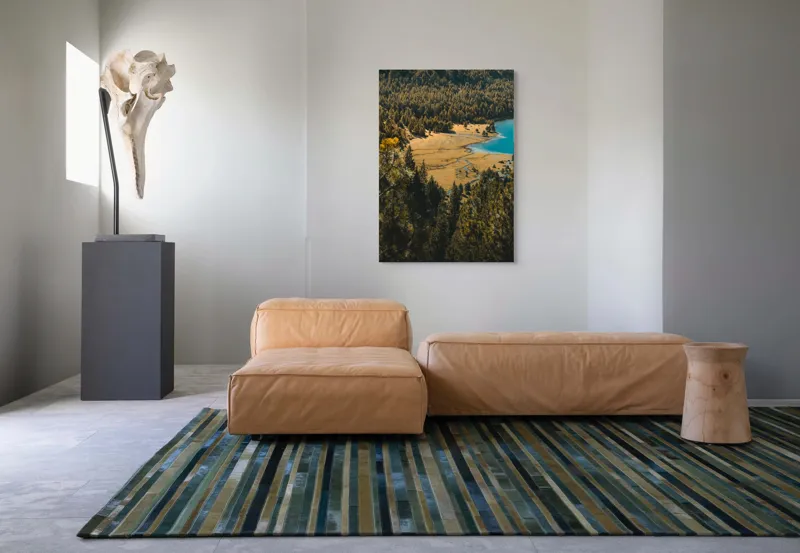 Tablou Canvas, "Pădurea tăcută lângă lac albastru", Pădure, Lac, Toamnă, Munți, Peisaj, Apă, Natură, Culori, Râu, Lumină, 70 x 100 cm – poza 7