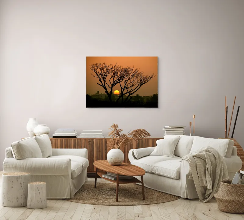 Tablou Canvas, "Apus de soare prin crengile copacilor", Trunchi, Crepuscul, Siluetă, Clădiri, Sferă, Cer, Portocaliu, Ramuri, Orizont, Contrast, 100 x 70 cm – poza 3