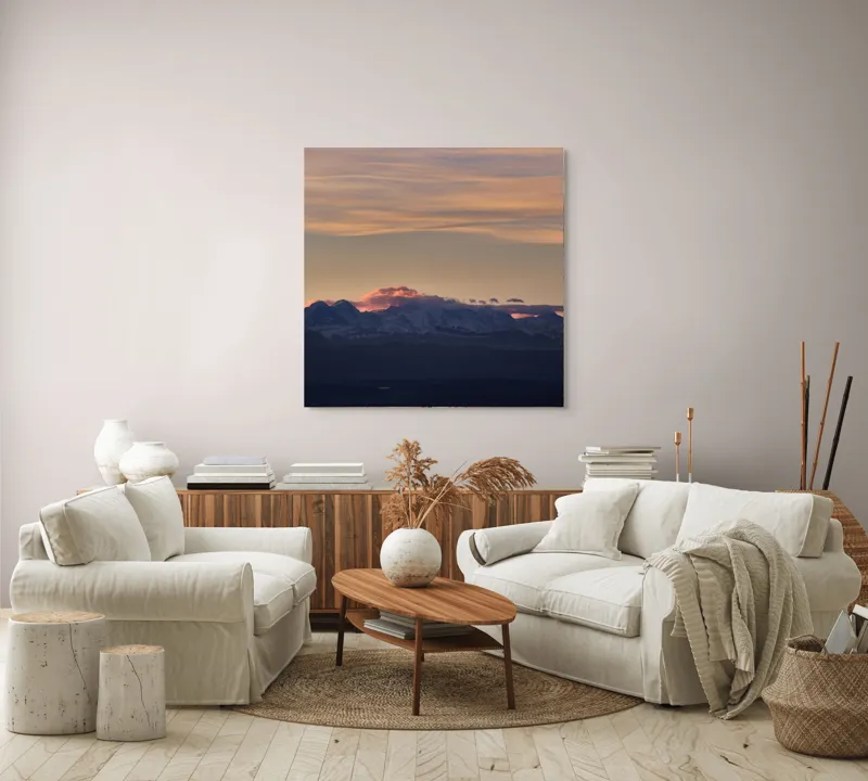 Tablou Canvas, "Apus de soare peste munți înzăpeziți", Nor, Munte, Amurg, Cer, Siluetă, Culoare, Lumină, Peisaj, Liniște, Întuneric, 100 x 100 cm – poza 3