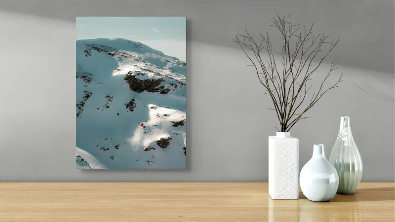 Tablou Canvas, "Umbre pe crestele înzăpezite ale muntelui", Zăpadă, Vârfuri, Stânci, Umbre, Serpentine, Contrast, Înghețat, Alpin, Natură, Întinderi., 39 x 54 cm – poza 4