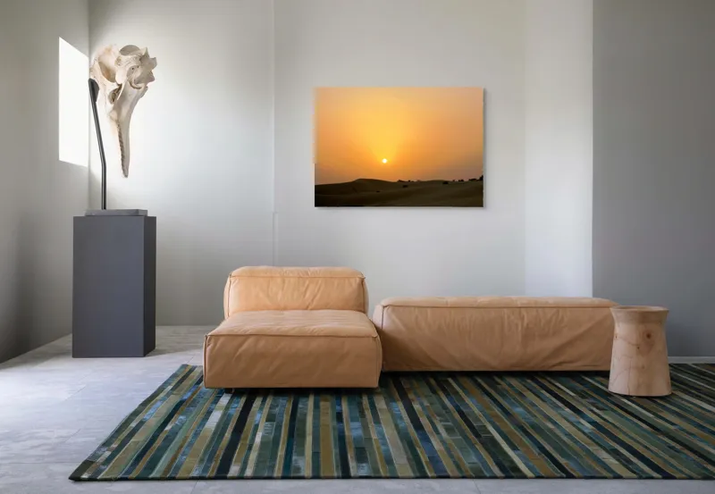 Tablou Canvas, "Răsărit liniștit peste dunele aurii", Apus, Deșert, Nisip, Siluete, Cer, Portocaliu, Pustiu, Calm, Natură, Peisaj, 100 x 70 cm – poza 7