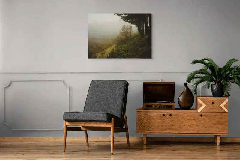 Tablou Canvas, "Misterul pădurii în ceață misterioasă", Ceață, Copaci, Deal, Vegetație, Liniște, Mister, Natură, Frunziș, Umbre, Peisaj, 100 x 70 cm – poza 8