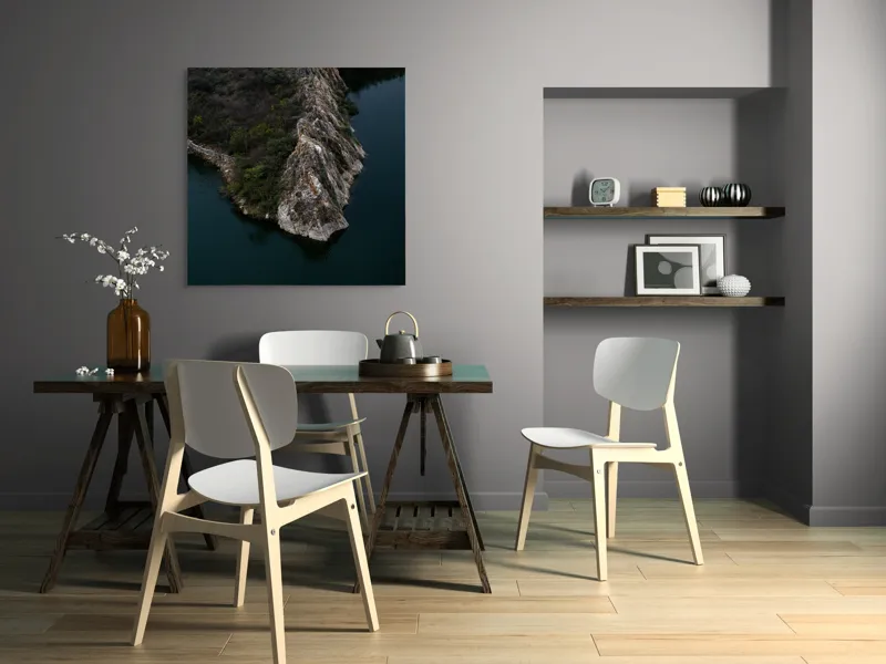 Tablou Canvas, "Peninsula stâncoasă în amurg liniștit", Peisaj, Stâncă, Apă, Vegetație, Natură, Sălbatică, Contrast, Texturi, Liniște, Reflexie, 100 x 100 cm – poza 6