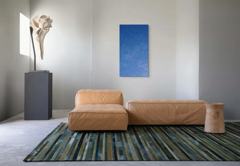 Tablou Canvas, "Dansul graurilor pe cerul albastru", Păsări, Zbor, Cer, Albastru, Mulțime, Vedere, Întindere, 50 x 90 cm – poza 5
