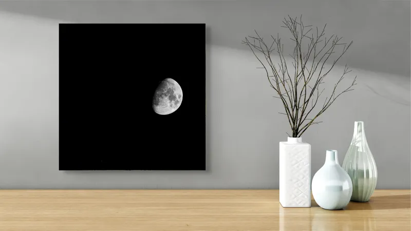 Tablou Canvas, "Luna singuratică pe cerul nopții", Lună, Întuneric, Certeț, Astronomie, Umbră, 50 x 50 cm – poza 3
