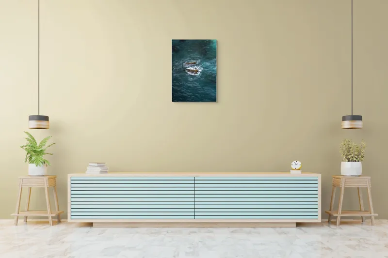 Tablou Canvas, "Pietre înspumate în largul mării", Albastru, Valuri, Rocă, Spumă, Ocean, Reverb, Apă, Textură, 50 x 70 cm – poza 6