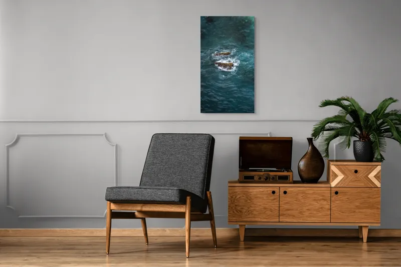 Tablou Canvas, "Pietre înspumate în largul mării", Albastru, Valuri, Rocă, Spumă, Ocean, Reverb, Apă, Textură, 50 x 90 cm – poza 8