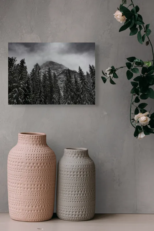 Tablou Canvas, "Munți acoperiți de negură rece.", Abis, Pădure, Ceață, Munte, Întunecat, Rece, Natura, Mister, Tăcere, Vârf, 54 x 39 cm – poza 8