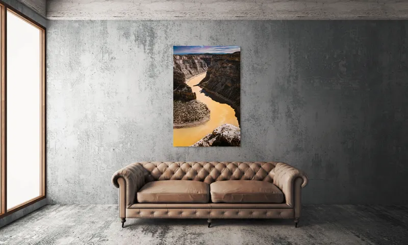 Tablou Canvas, "Canionul râului de aur strălucitor", Râu, Canion, Stânci, Apă, Natură, Cer, Peisaj, Stâncos, Albie, Răsucire, Umbre, Straturi., 100 x 150 cm – poza 6
