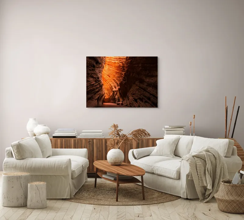 Tablou Canvas, "Strălucirea soarelui în peșteră roșiatică", Roci, Stânci, Umbre, Lumină, Texturi, Adâncime, Peisaj, Natural, Forme, Spectaculos, 100 x 70 cm – poza 3