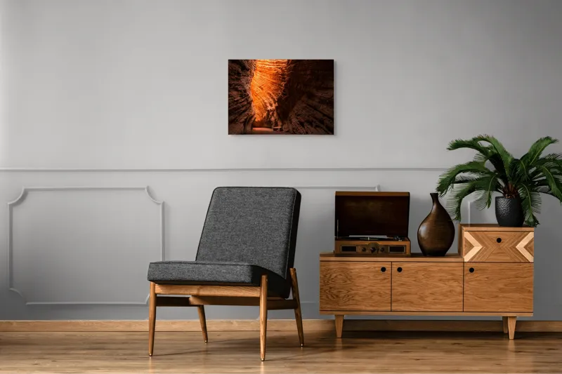 Tablou Canvas, "Strălucirea soarelui în peșteră roșiatică", Roci, Stânci, Umbre, Lumină, Texturi, Adâncime, Peisaj, Natural, Forme, Spectaculos, 70 x 50 cm – poza 4