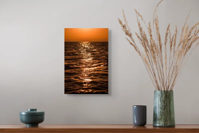 Tablou Canvas, "Orizontul liniștit la apus de soare", Apus, Ocean, Reflexii, Lumină, Aurie, Valuri, Cer, Păcii, 26 x 39 cm – poza 5