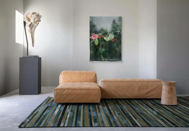 Tablou Canvas, "Flori ofilite după ploaie rece", Plante, Flori, Geam, Picături, Verdeață, Roua, Rece, Natură, Umiditate, Textură, 70 x 100 cm – poza 7