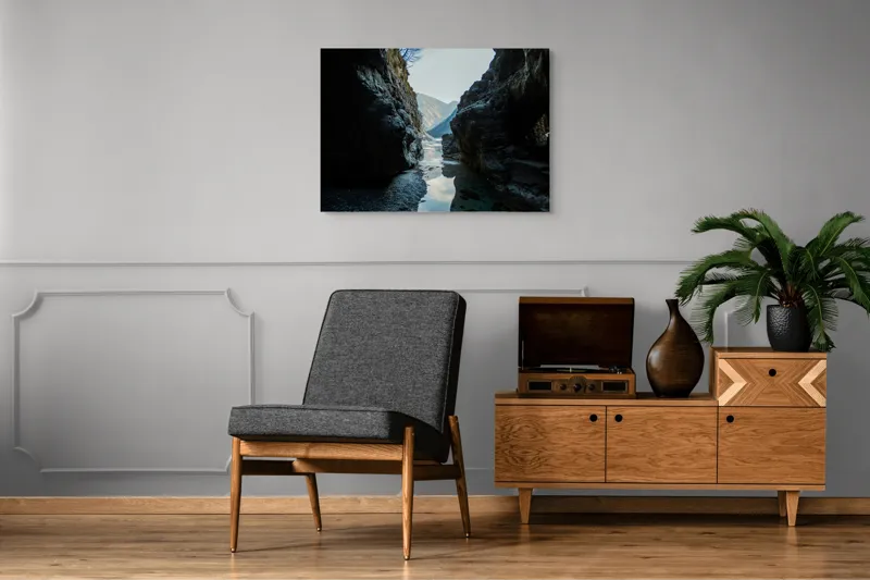 Tablou Canvas, "Trecătoare către lumină și munți", Roci, Râuri, Reflecție, Cer, Vârfuri, Umbre, Peisaj, Tranquil, Natură, 100 x 70 cm – poza 8