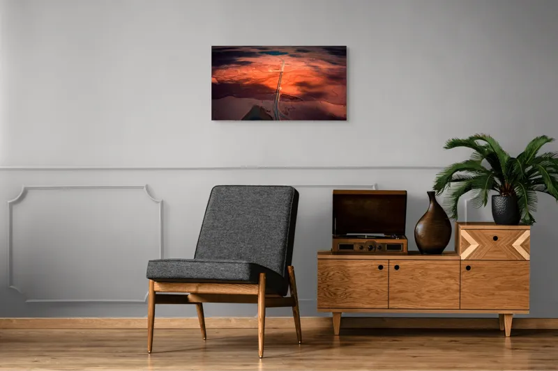 Tablou Canvas, "Drumul Tăcerii sub Soare Apus", Drum, Apus, Peisaj, Umbre, Natură, Cer, Râu, Culoare, Perspective, Lumină, 90 x 50 cm – poza 6