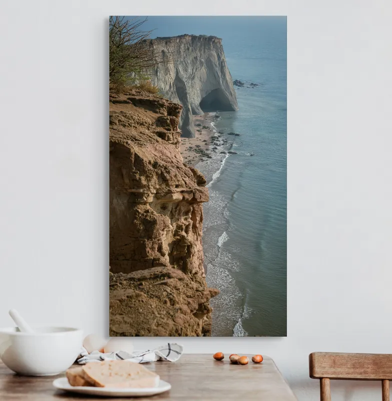 Tablou Canvas, "Stânci mărețe lângă mare albastră", Stâncă, Ocean, Valuri, Peisaj, Cer, Liniște, Natură, Coastă, 50 x 90 cm – poza 3