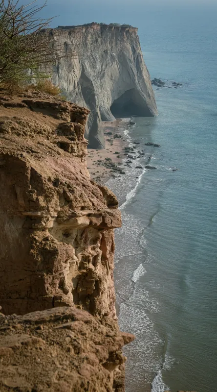Tablou Canvas, "Stânci mărețe lângă mare albastră", Stâncă, Ocean, Valuri, Peisaj, Cer, Liniște, Natură, Coastă, 50 x 90 cm – poza 2