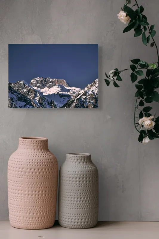 Tablou Canvas, "Vârfuri alpine sub cerul albastru", Albastru, Vârf, Zăpadă, Stânci, Grandios, Rece, Clar, Munți, Cer, Impresionant, 54 x 39 cm – poza 8
