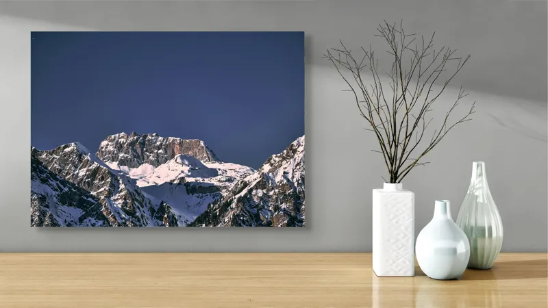 Tablou Canvas, "Vârfuri alpine sub cerul albastru", Albastru, Vârf, Zăpadă, Stânci, Grandios, Rece, Clar, Munți, Cer, Impresionant, 70 x 50 cm – poza 3