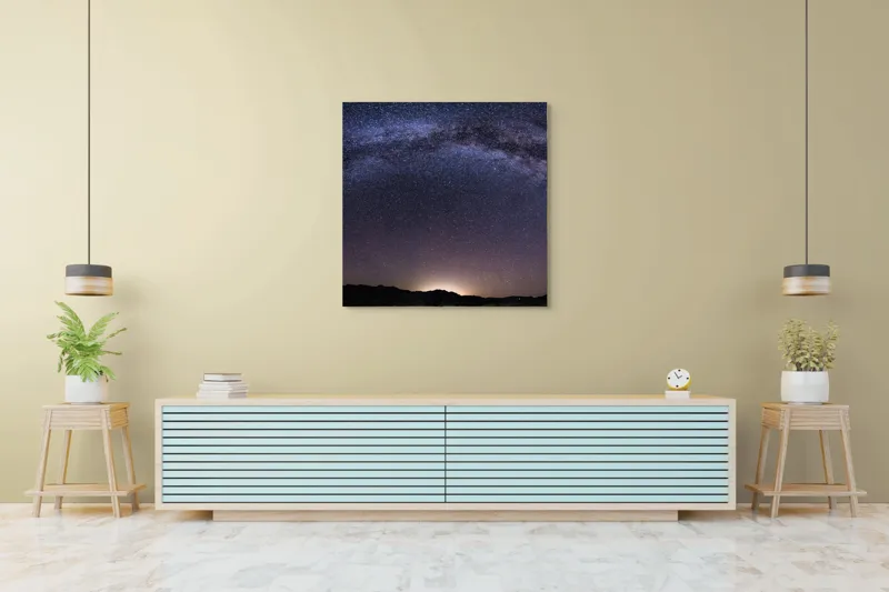 Tablou Canvas, "Calea Lactee deasupra orizontului nocturn", Stele, Galaxie, Cale, Lactee, Cer, Înstelat, Noapte, Infinit, Lumină, Arc, Univers, Mister, Splendoare, Viziune, Cosmică, 100 x 100 cm – poza 5