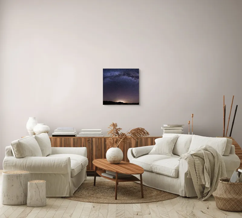 Tablou Canvas, "Calea Lactee deasupra orizontului nocturn", Stele, Galaxie, Cale, Lactee, Cer, Înstelat, Noapte, Infinit, Lumină, Arc, Univers, Mister, Splendoare, Viziune, Cosmică, 50 x 50 cm – poza 7