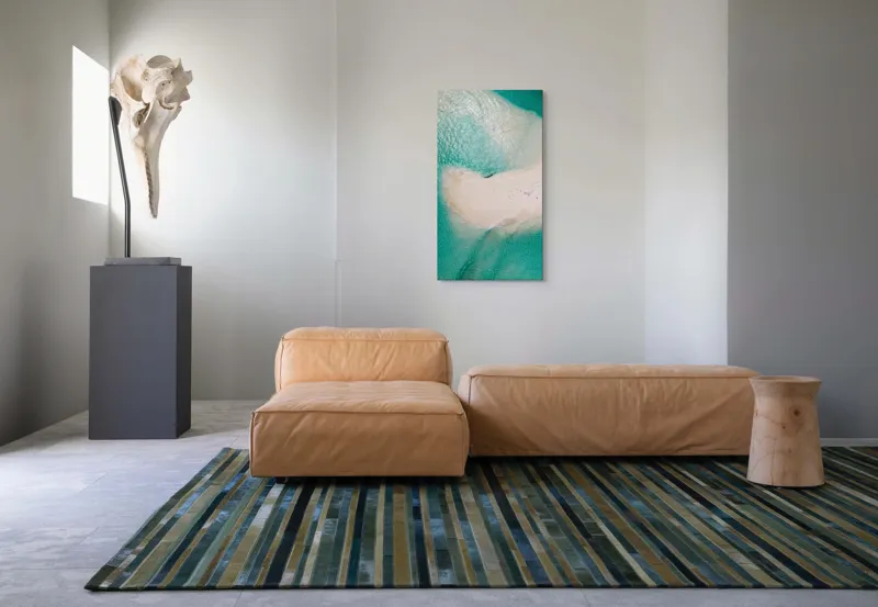 Tablou Canvas, "Insula viselor înconjurată de valuri turcoaz", Turcoaz, Nisip, Valuri, Linie De Coastă, Lumină, Textură, Natură, Serenitate, Ocean, Tranquilitate., 50 x 90 cm – poza 5