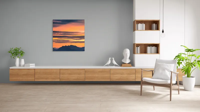 Tablou Canvas, "Apus vibrant peste munți liniștiți", Apus, Cer, Nori, Munți, Siluete, Portocaliu, Violet, Calm, Peisaj, Linie, Orizont, 100 x 100 cm – poza 8