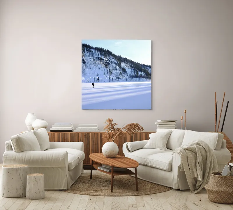 Tablou Canvas, "Umbre lungi pe zăpada albă", Tăcere, Solitudine, Îngheț, Vastitate, Lumină, Natură, Răceală, Munți, Seninătate, Contrast, 100 x 100 cm – poza 3