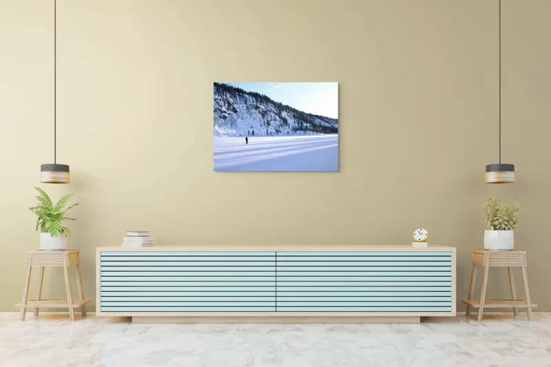 Tablou Canvas, "Umbre lungi pe zăpada albă", Tăcere, Solitudine, Îngheț, Vastitate, Lumină, Natură, Răceală, Munți, Seninătate, Contrast, 100 x 70 cm – poza 4