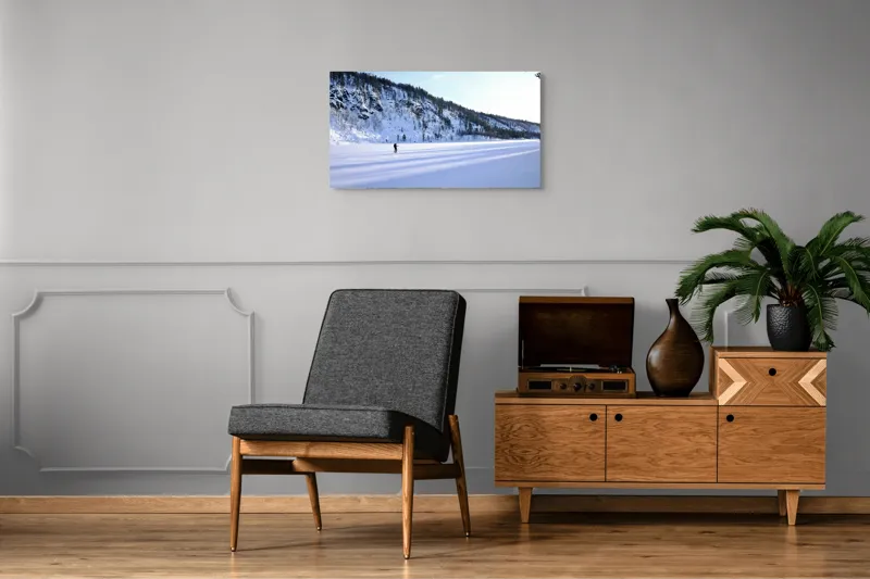 Tablou Canvas, "Umbre lungi pe zăpada albă", Tăcere, Solitudine, Îngheț, Vastitate, Lumină, Natură, Răceală, Munți, Seninătate, Contrast, 90 x 50 cm – poza 6