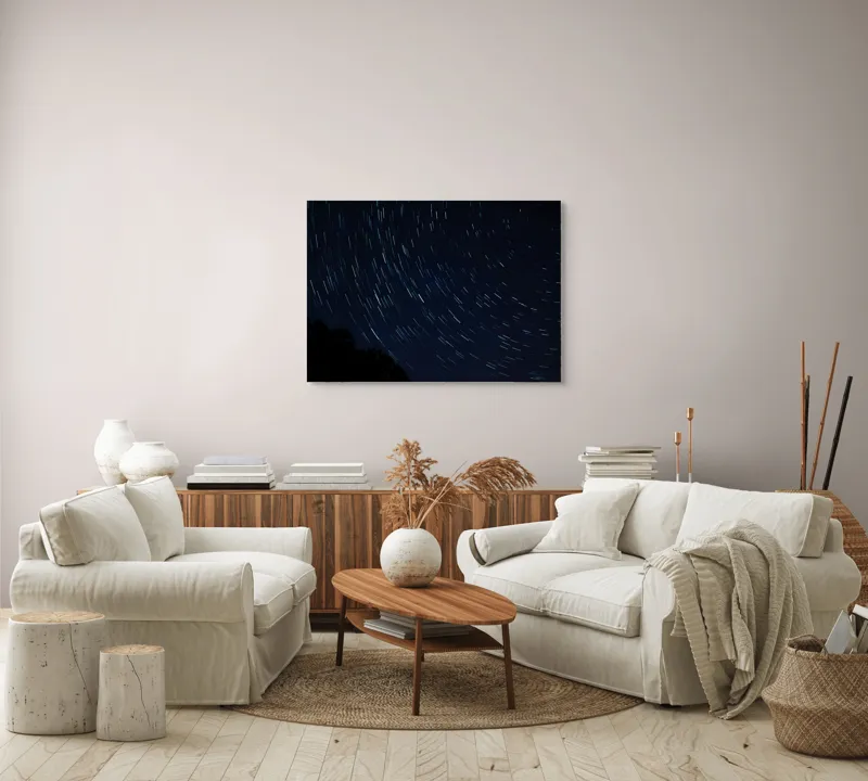 Tablou Canvas, "Cerul nopții în mișcare continuă", Stele, Cer, Noapte, Mișcare, Lumină, Pădure, Liniște, Mister, Univers, Infinit., 100 x 70 cm – poza 3
