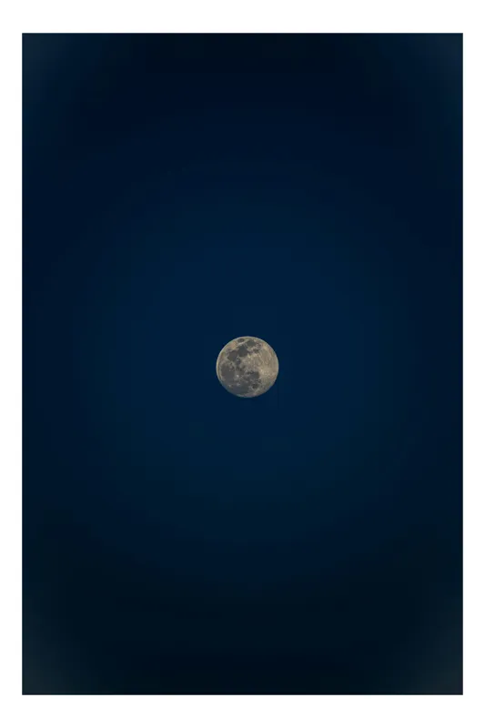 Tablou Canvas, "Luna strălucitoare pe cerul nopții", Lună, Cer, Noapte, Lumină, Mister, Serenitate, Univers, Pacea, 100 x 100 cm