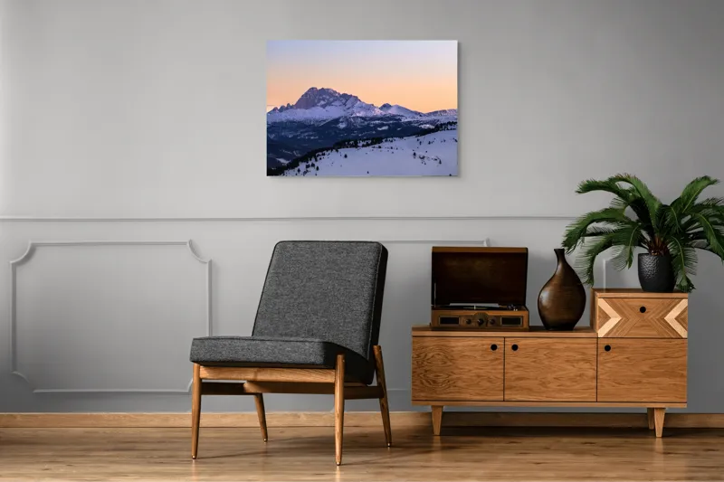 Tablou Canvas, "Răsărit peste munții înzăpeziți ai iernii", Munte, Zăpadă, Apus, Cer, Pădure, Liniște, Peisaj, Frumusețe, Natură, 100 x 70 cm – poza 8