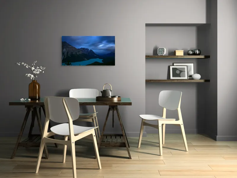 Tablou Canvas, "Lacul albastru sub cer înnorat", Mister, Albastru, Serenitate, Măreție, Natură, Pitoresc, Liniște, Dramatic, Impresionant, Pacificator, 90 x 50 cm – poza 3