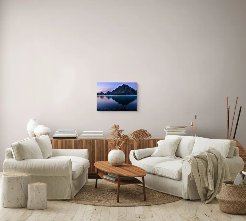 Tablou Canvas, "Reflexia munților în apa limpede", Serenitate, Reflecție, Munți, Apus, Liniște, Natură, 54 x 39 cm – poza 5